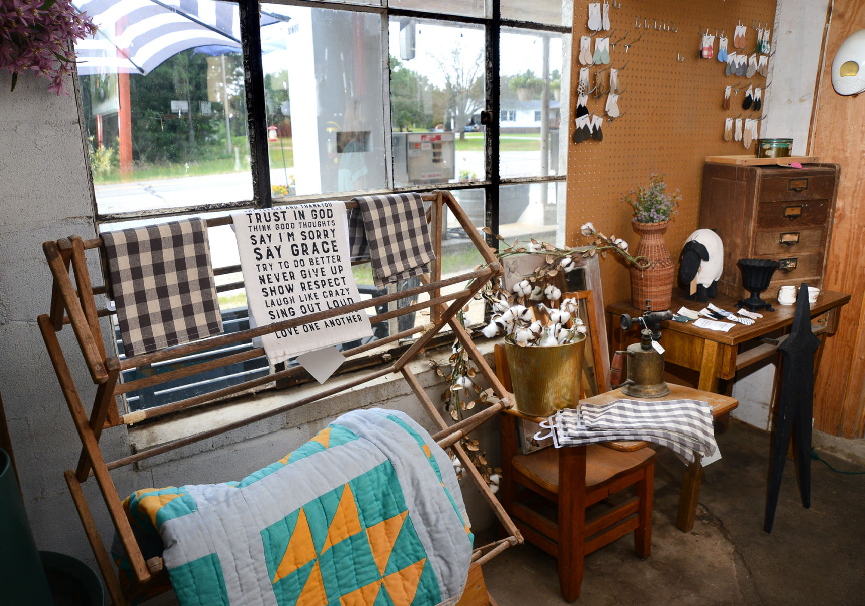 Midway Trading vintage